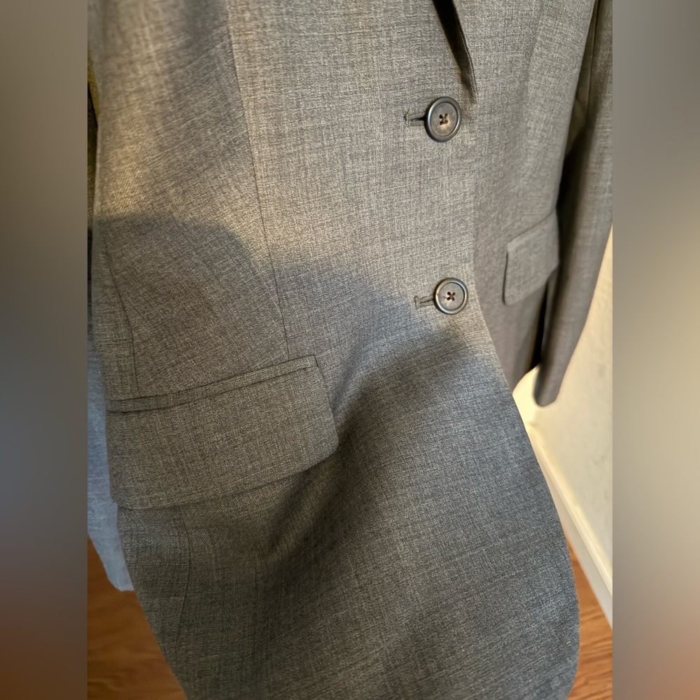 J. Crew Super 120’s Women’s Lightweight Wool Blend Dark Gray Suit Blazer Size 12 - Picture 6 of 9